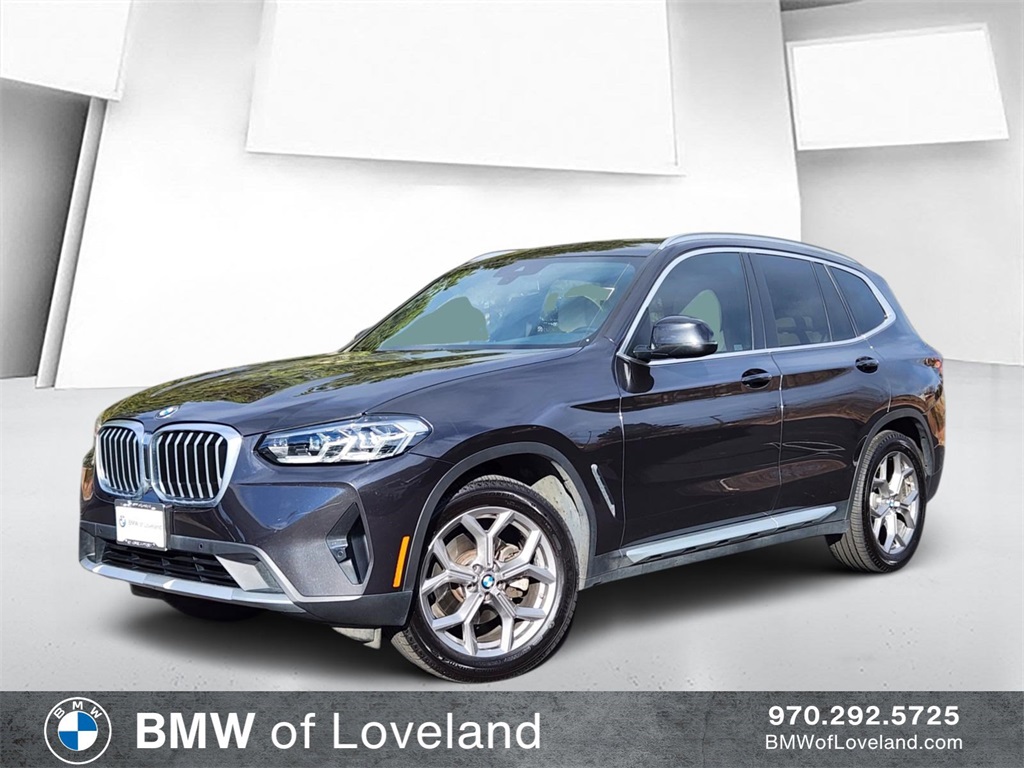 2022 BMW X3 30i's photo