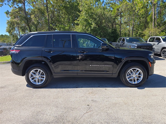 2025 Jeep Grand Cherokee Laredo X photo 5