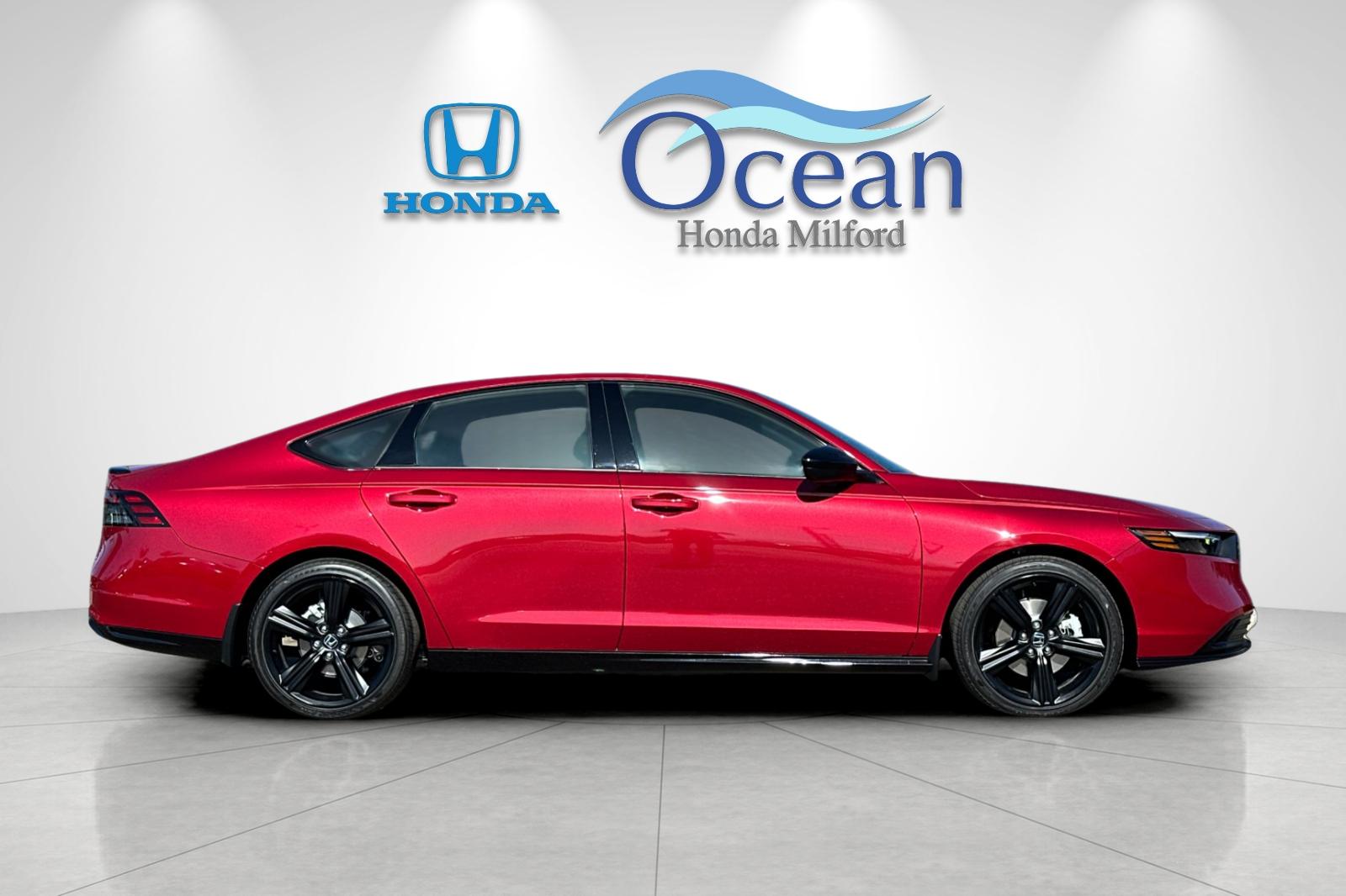 2025 Honda Accord Hybrid Sport-L photo 4