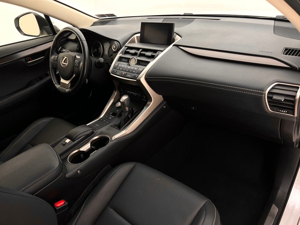 2016 Lexus NX 200t Luxury photo 15