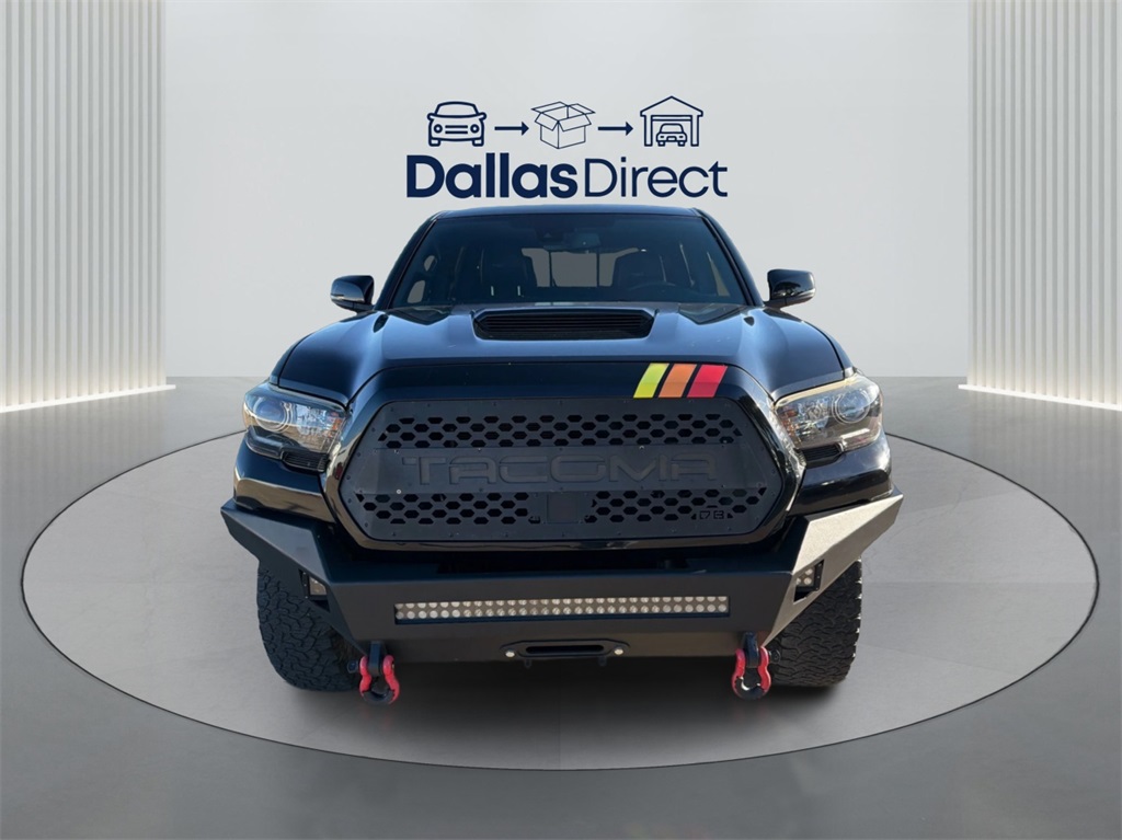 2019 Toyota Tacoma TRD Pro photo 3