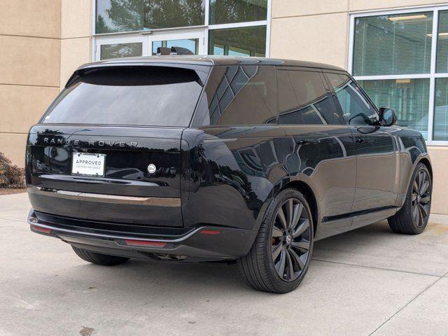 2024 Land Rover Range Rover SV photo 5