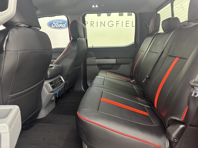 2024 Ford F-150 XLT photo 17