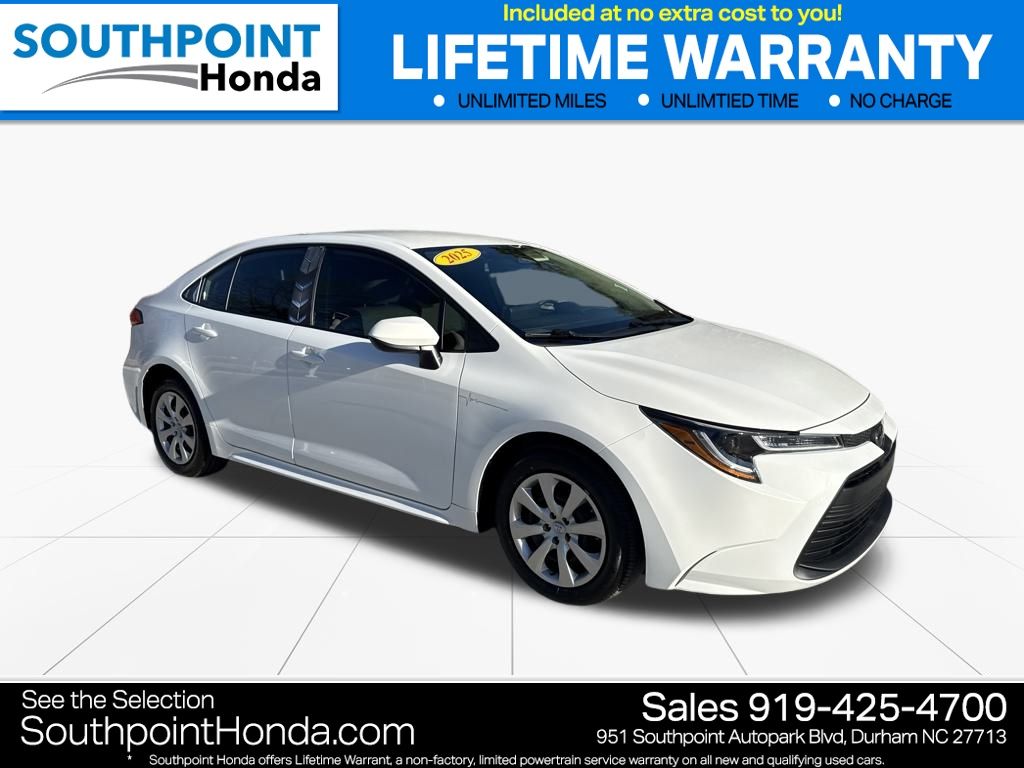 2025 Toyota Corolla LE
