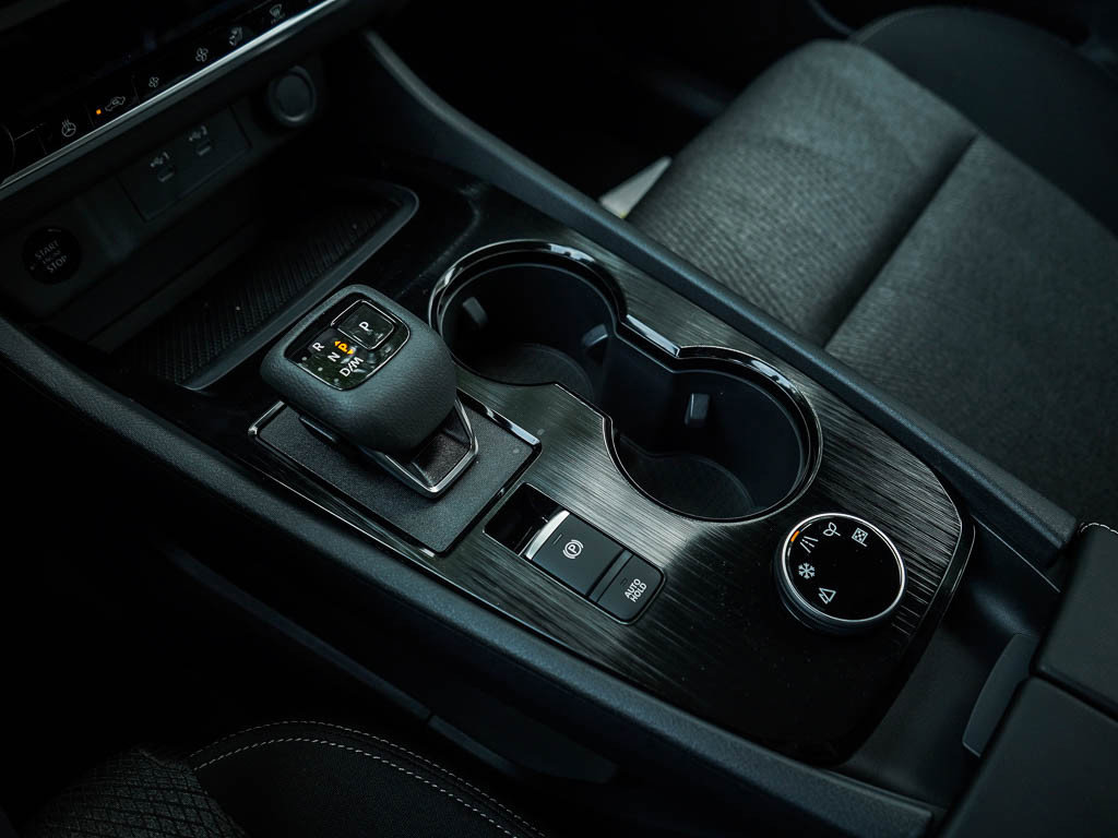 2026 Nissan Rogue SV photo 26