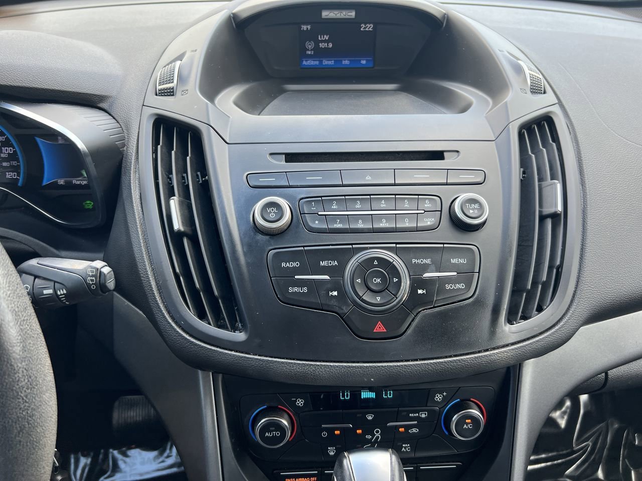 2017 Ford C-Max Hybrid SE photo 18