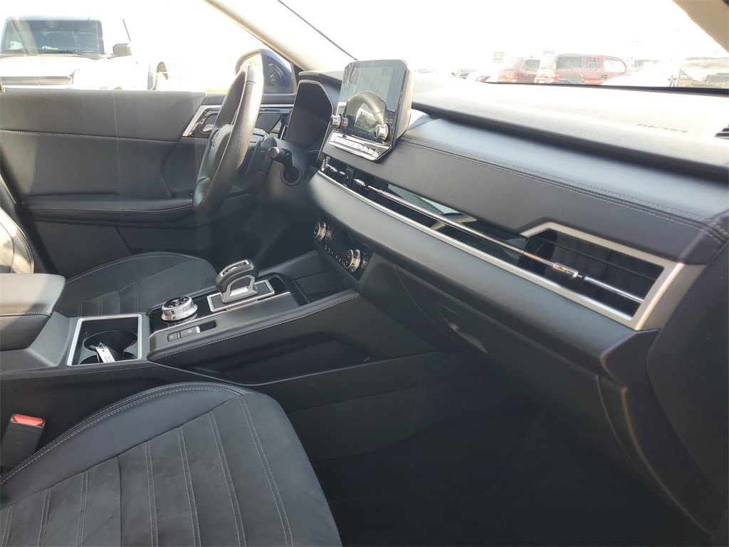 2024 Mitsubishi Outlander SE photo 37