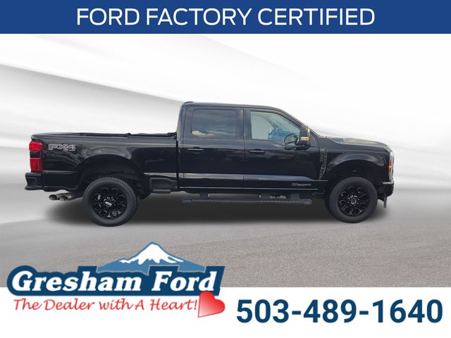 2024 Ford F-350 Super Duty Lariat's photo