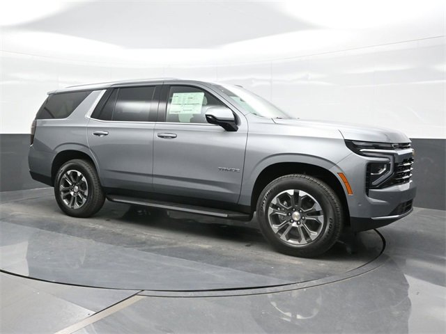 2026 Chevrolet Tahoe LS photo 4