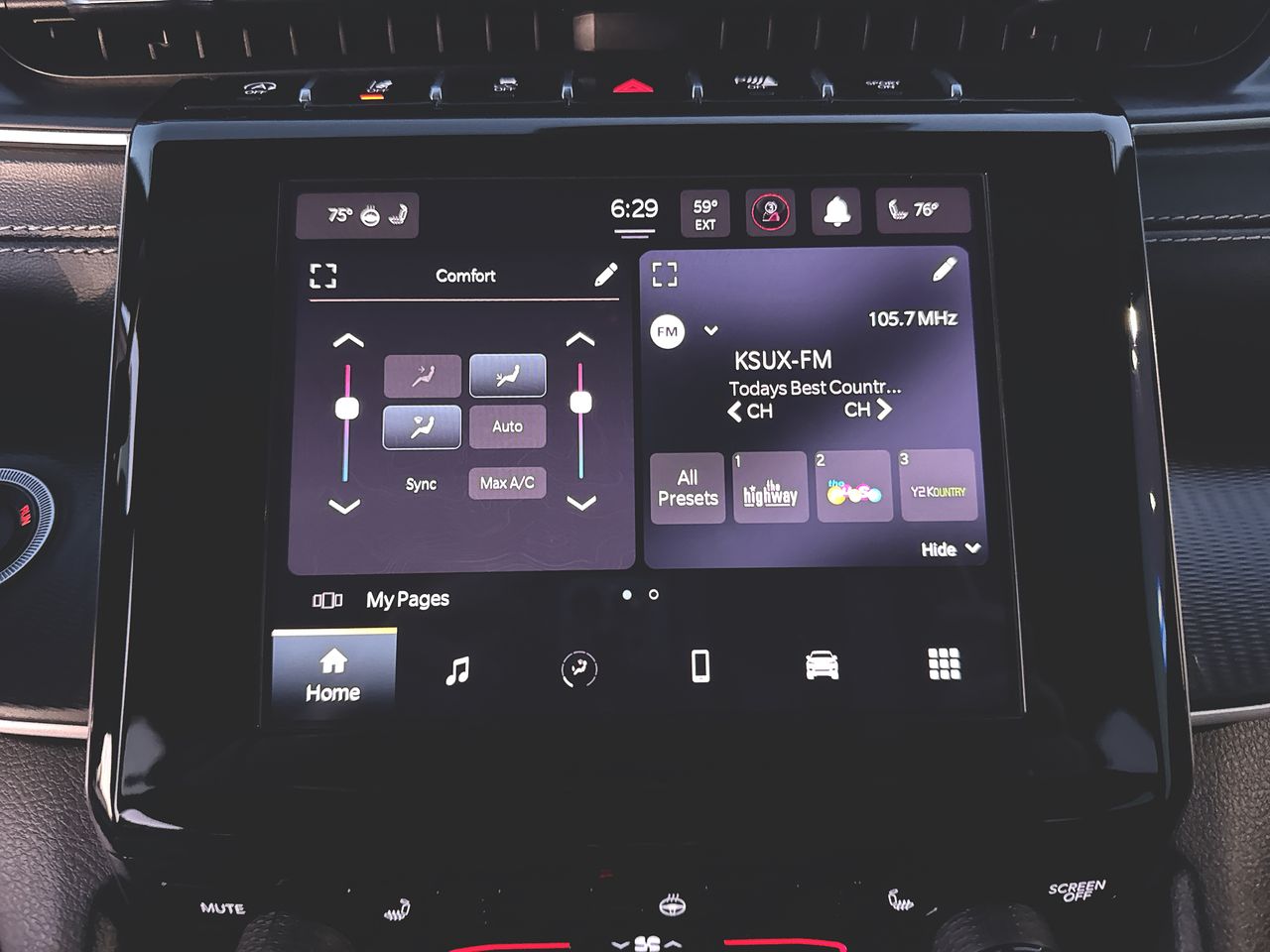 2023 Jeep Grand Cherokee Laredo Altitude photo 4