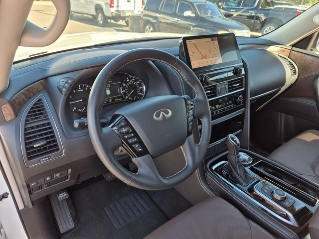 2024 Infiniti QX80 Premium Select photo 5