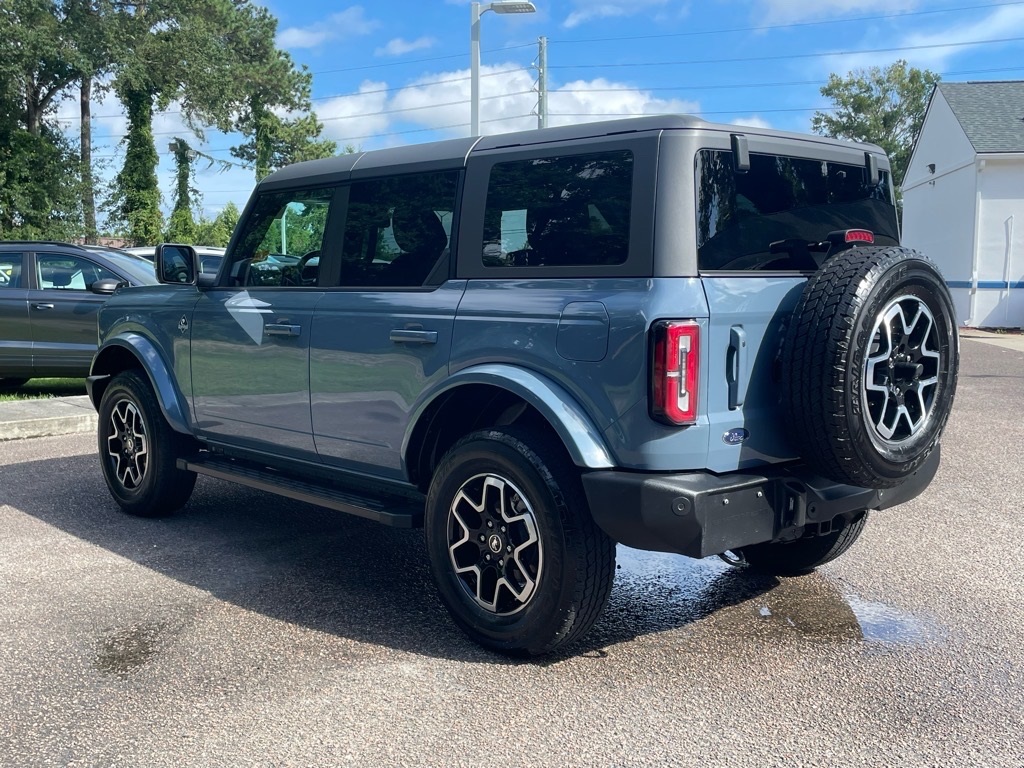 2024 Ford Bronco Outer Banks photo 30