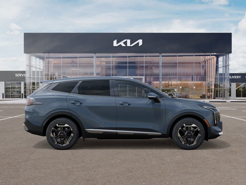 2026 Kia Sportage LX S photo 6