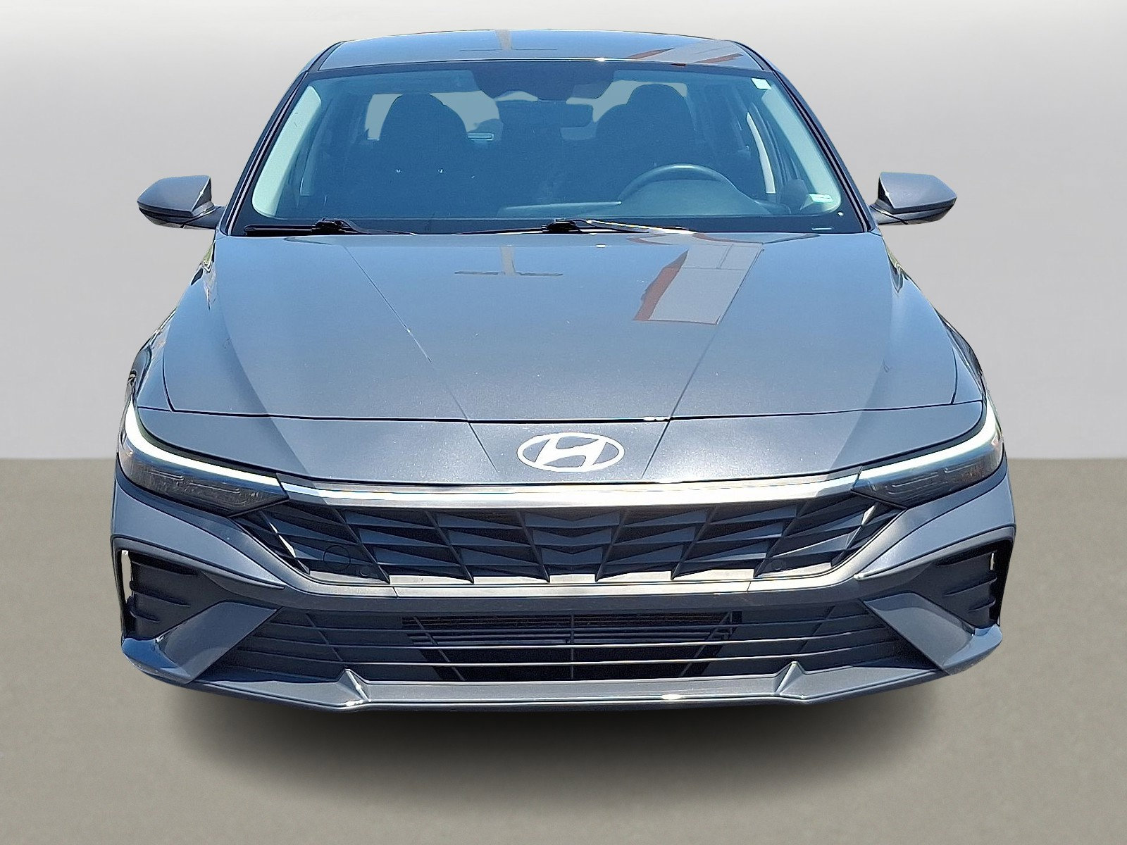 2024 Hyundai Elantra SEL photo 3