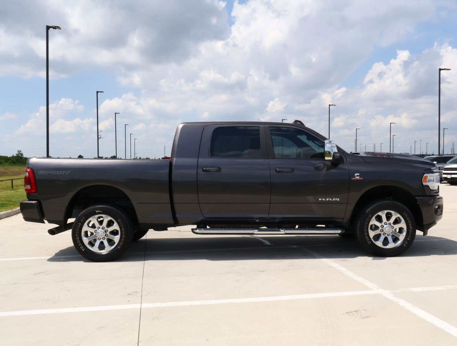 2024 Ram 2500 Laramie photo 5