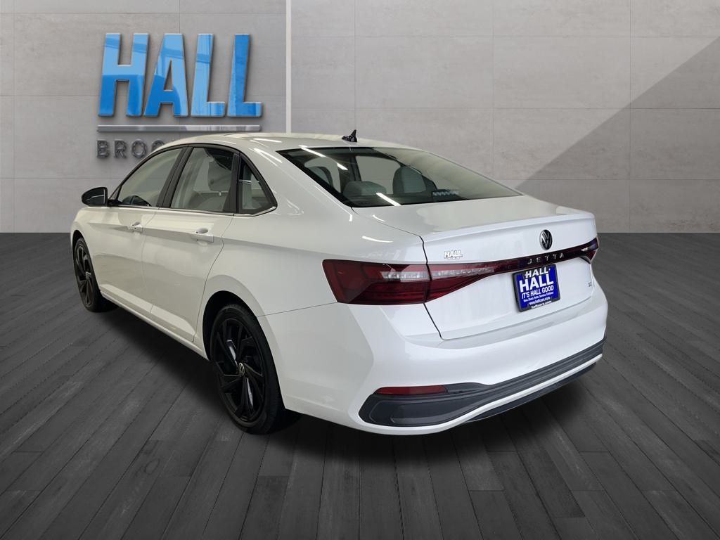 2025 Volkswagen Jetta 1.5T SE photo 3
