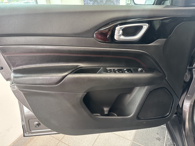 2024 Jeep Compass Trailhawk photo 11