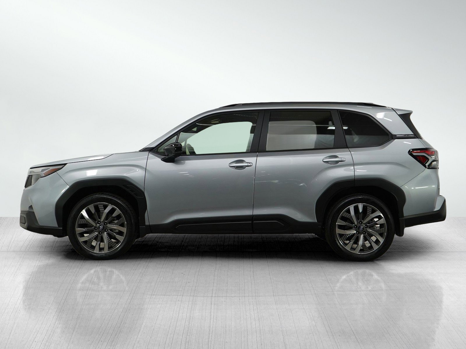 Used 2025 Subaru Forester Touring with VIN JF2SLDTC4SH454724 for sale in Minneapolis, Minnesota