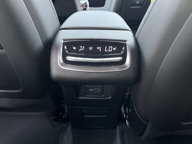 2025 Cadillac XT6 Premium Luxury photo 20