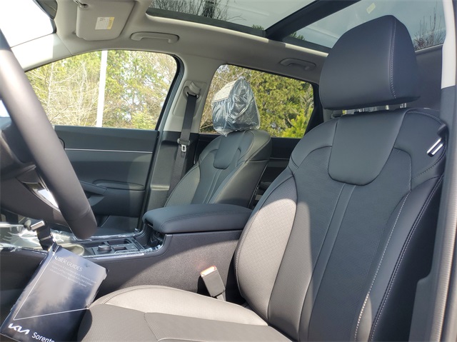 2025 Kia Sorento EX photo 11