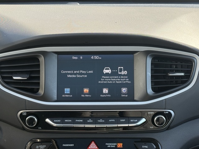 2018 Hyundai Ioniq SEL photo 25