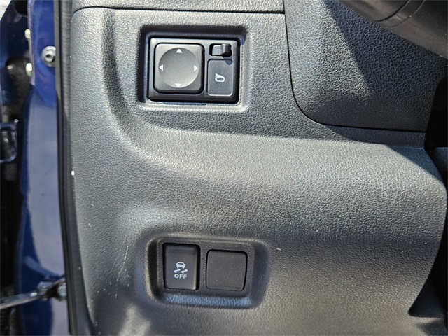 2012 Nissan Versa 1.6 SV photo 26