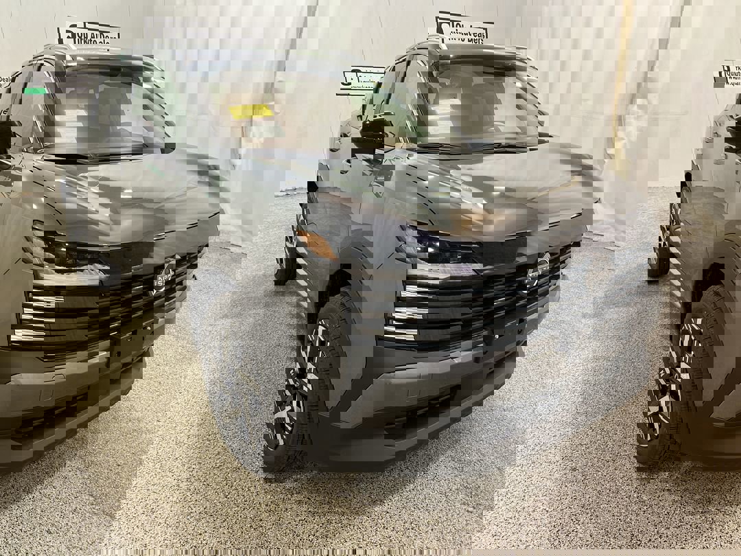 2026 Nissan KICKS SV's photo