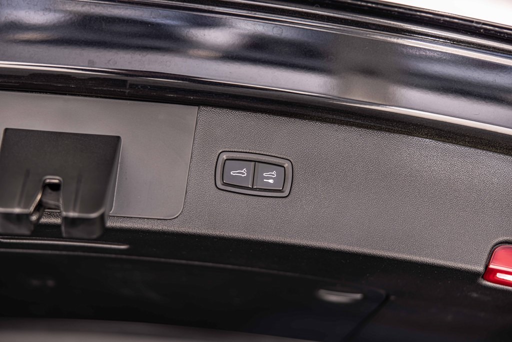 2022 PORSCHE CAYENNE - Image 16