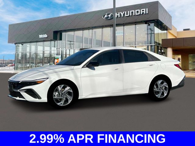 2025 Hyundai Elantra SEL Sport photo 2