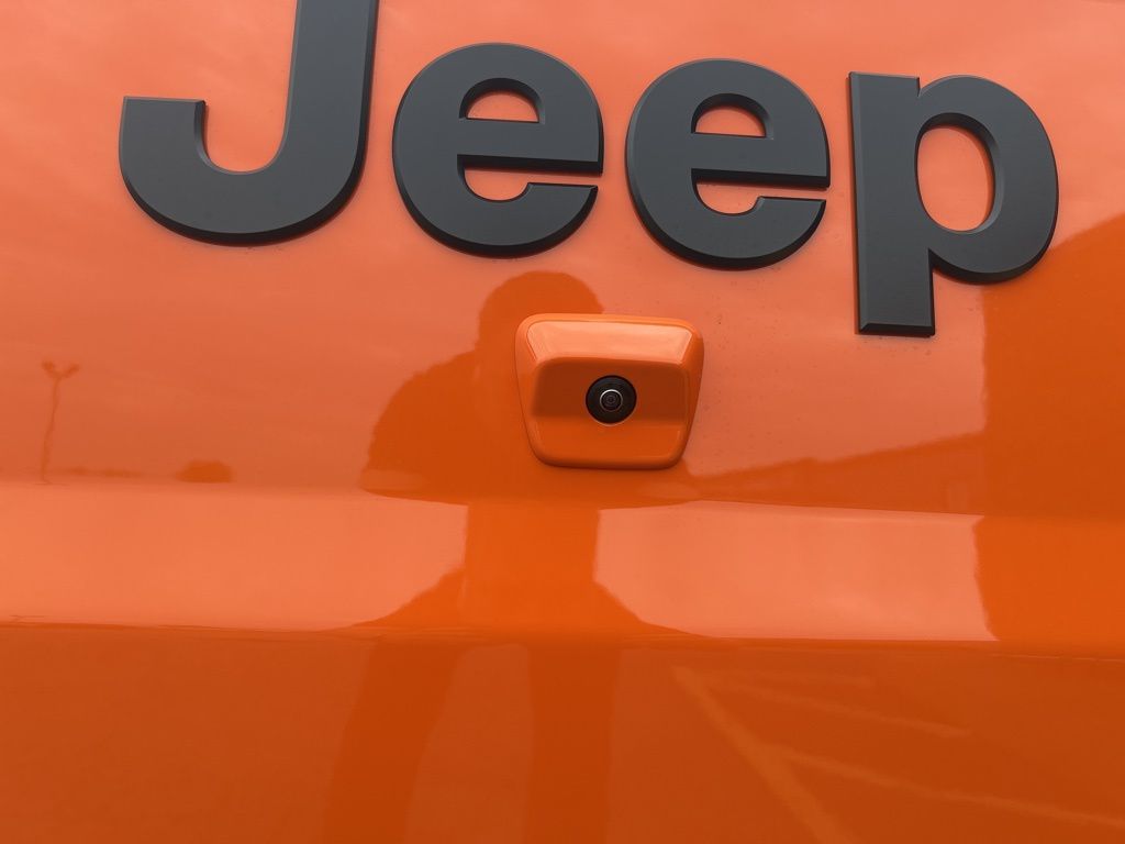 2025 Jeep Gladiator Sport S photo 6
