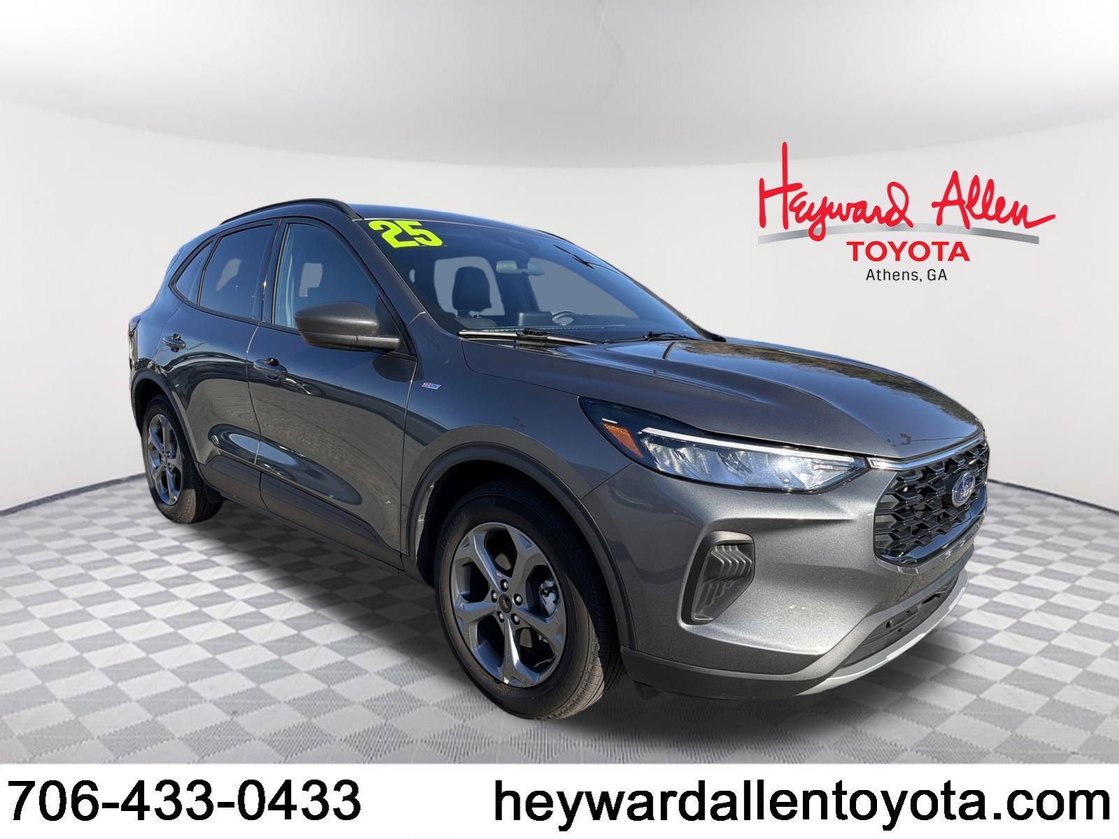 2025 Ford Escape ST-Line