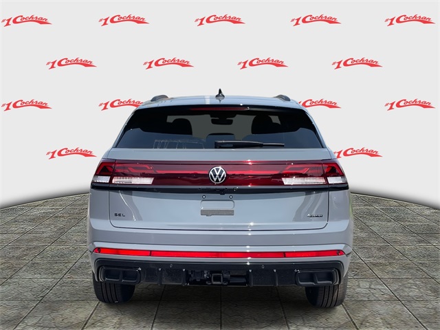 2025 Volkswagen Atlas Cross Sport SEL R-Line photo 3