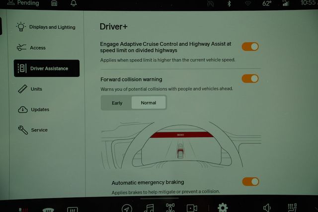 2023 Rivian R1T Adventure photo 30