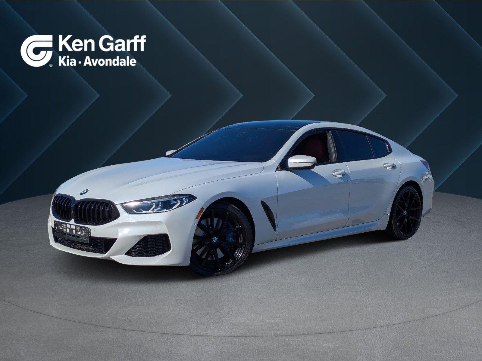 2022 BMW 8 Series 840i