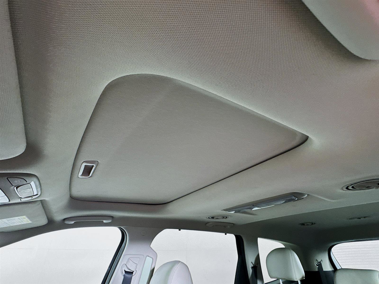 2022 Kia Telluride EX photo 14