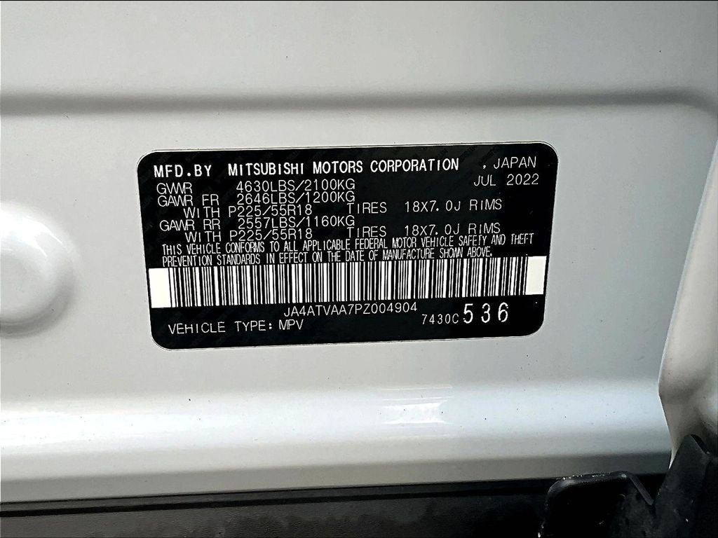 2023 Mitsubishi Eclipse Cross LE photo 26