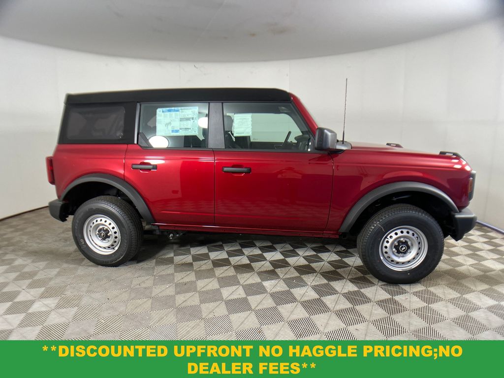 2025 Ford Bronco Base photo 2