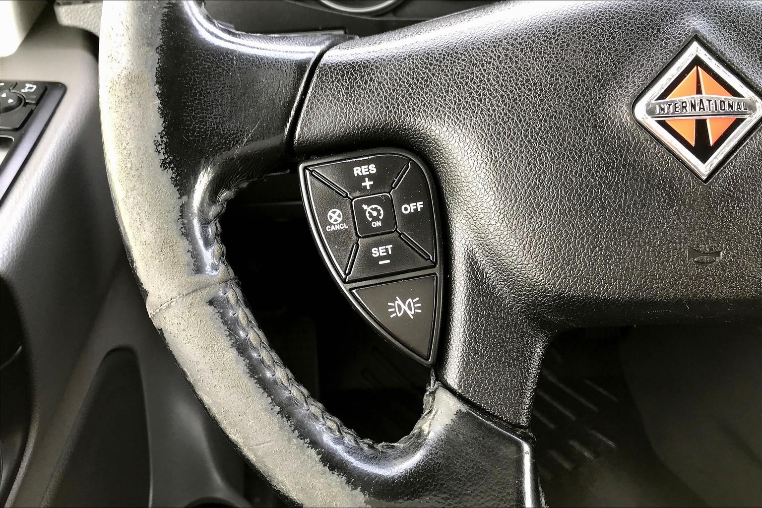 Used 2020 WHITE International  image 17