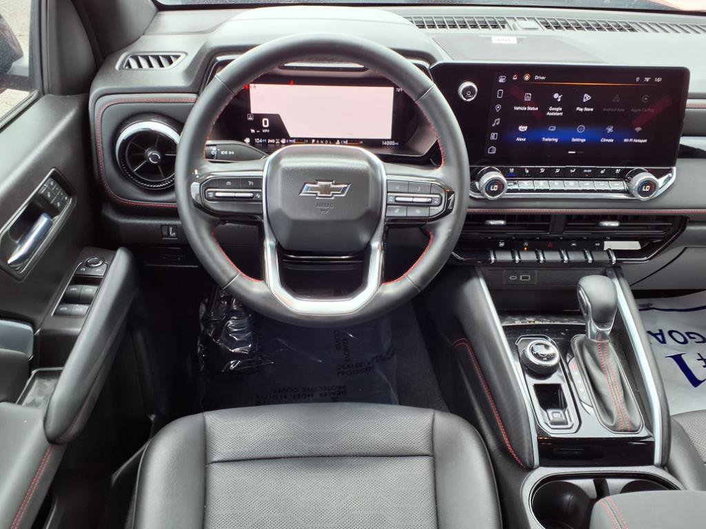 2024 Chevrolet Colorado Z71 photo 3