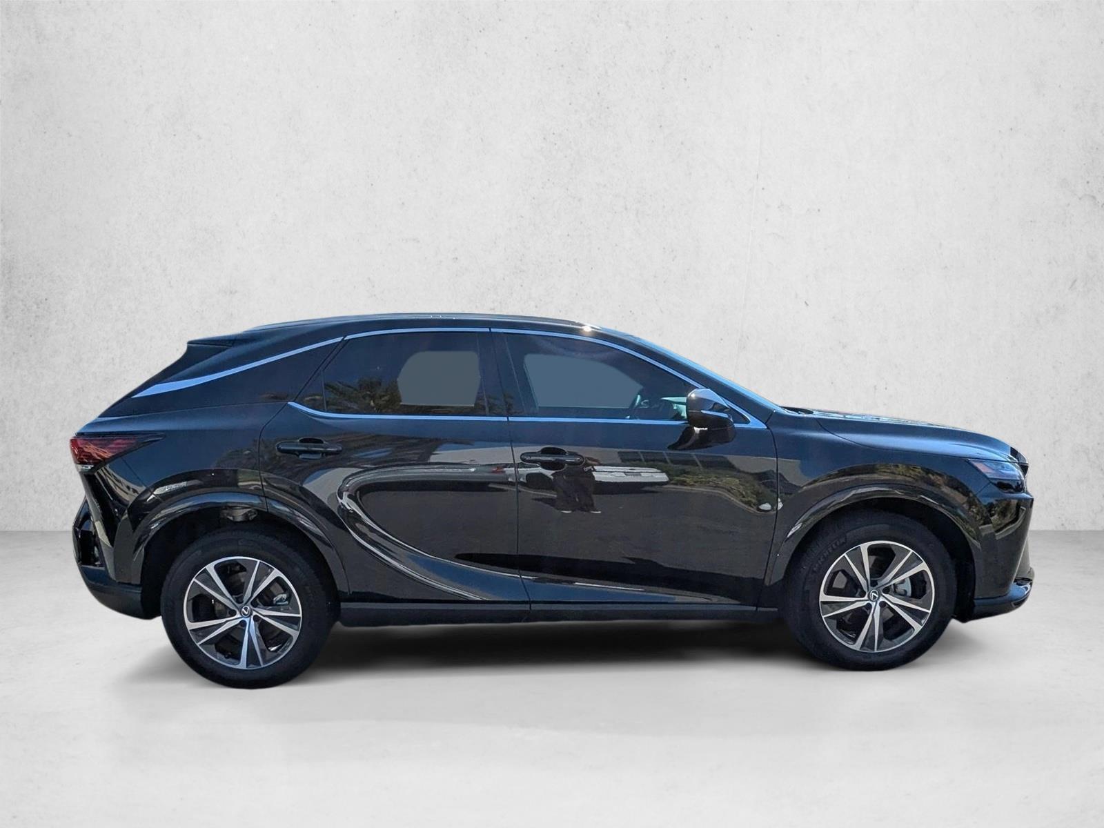 2024 Lexus RX 350 photo 4
