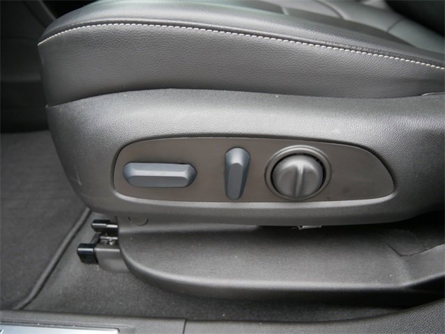 2023 Gmc Acadia SLT photo 18