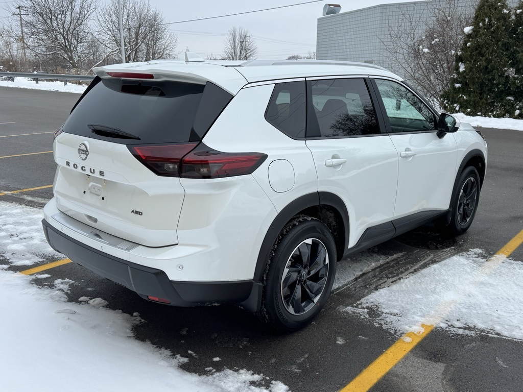 2026 Nissan Rogue SV photo 4