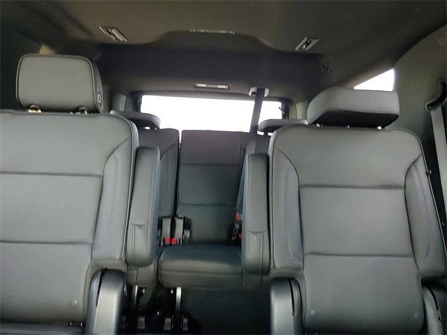 2024 Gmc Yukon Denali photo 16