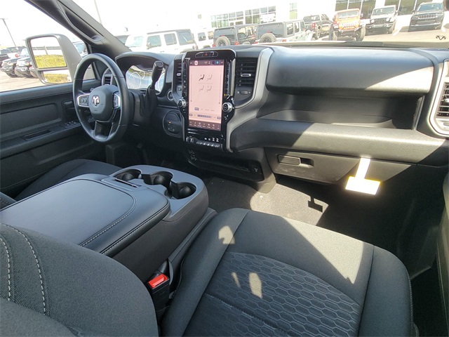 2025 Ram 2500 Tradesman photo 19