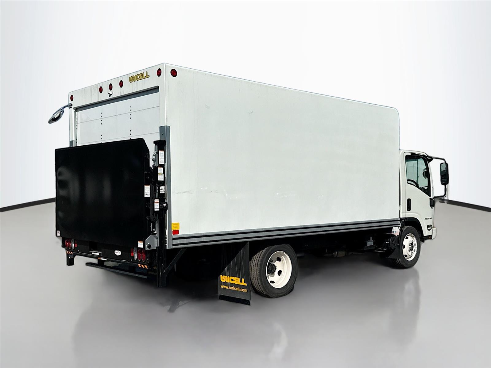 2024 Chevrolet Silverado 4500HD photo 3