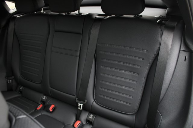 2025 Mercedes Benz GLC 300 4MATIC photo 31