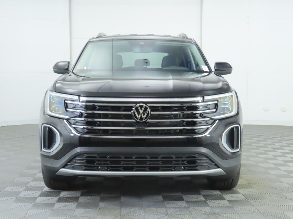 2026 Volkswagen Atlas SE Technology photo 2