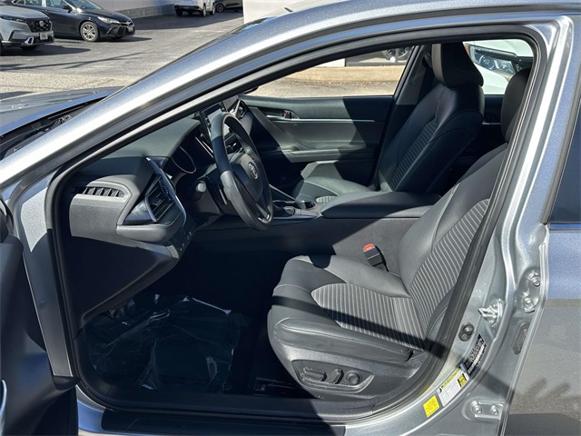 2023 Toyota Camry SE photo 15