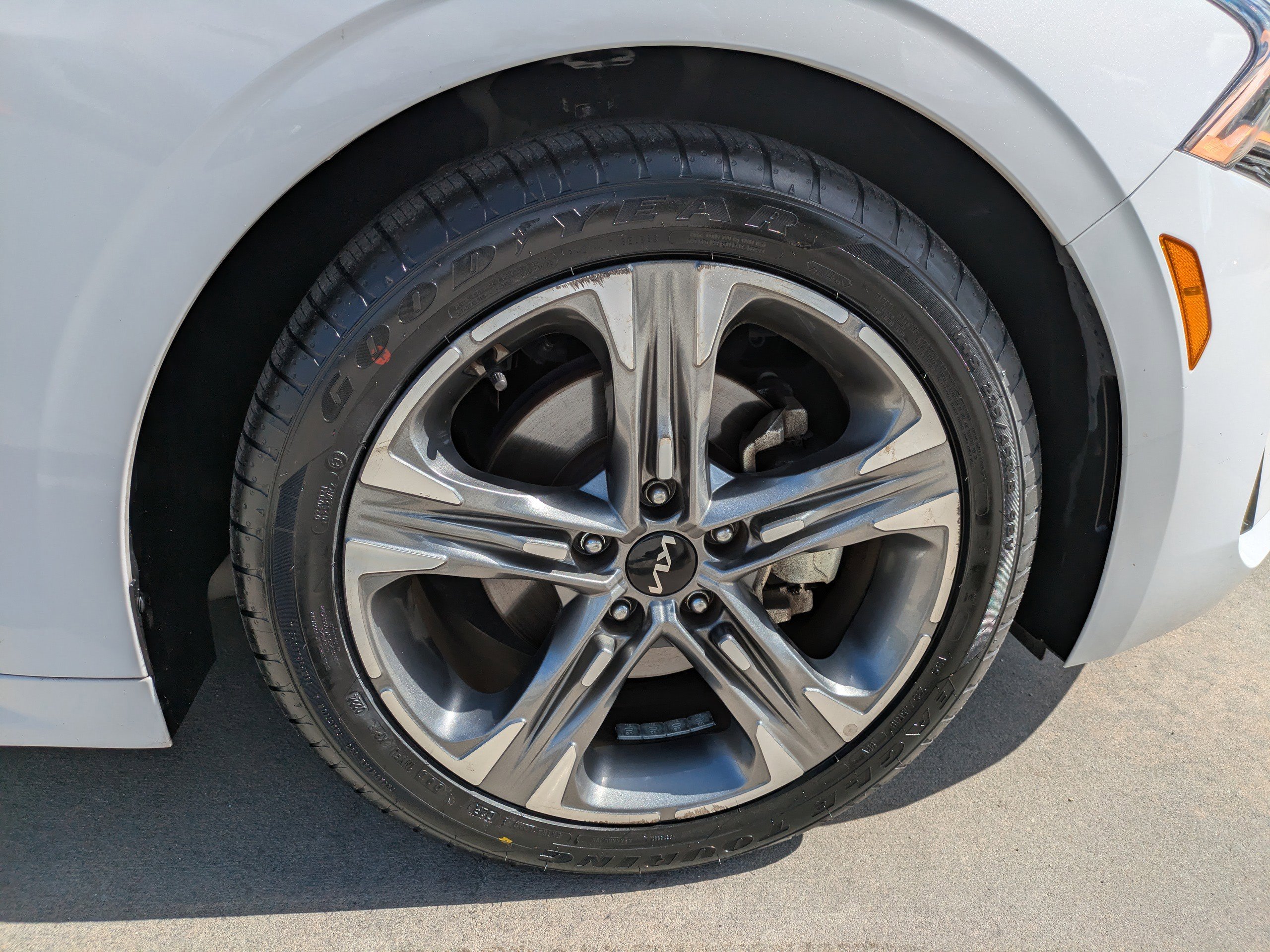 2023 Kia K5 EX photo 9