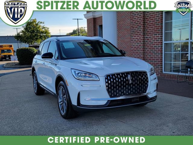 2023 Lincoln Corsair Reserve's photo